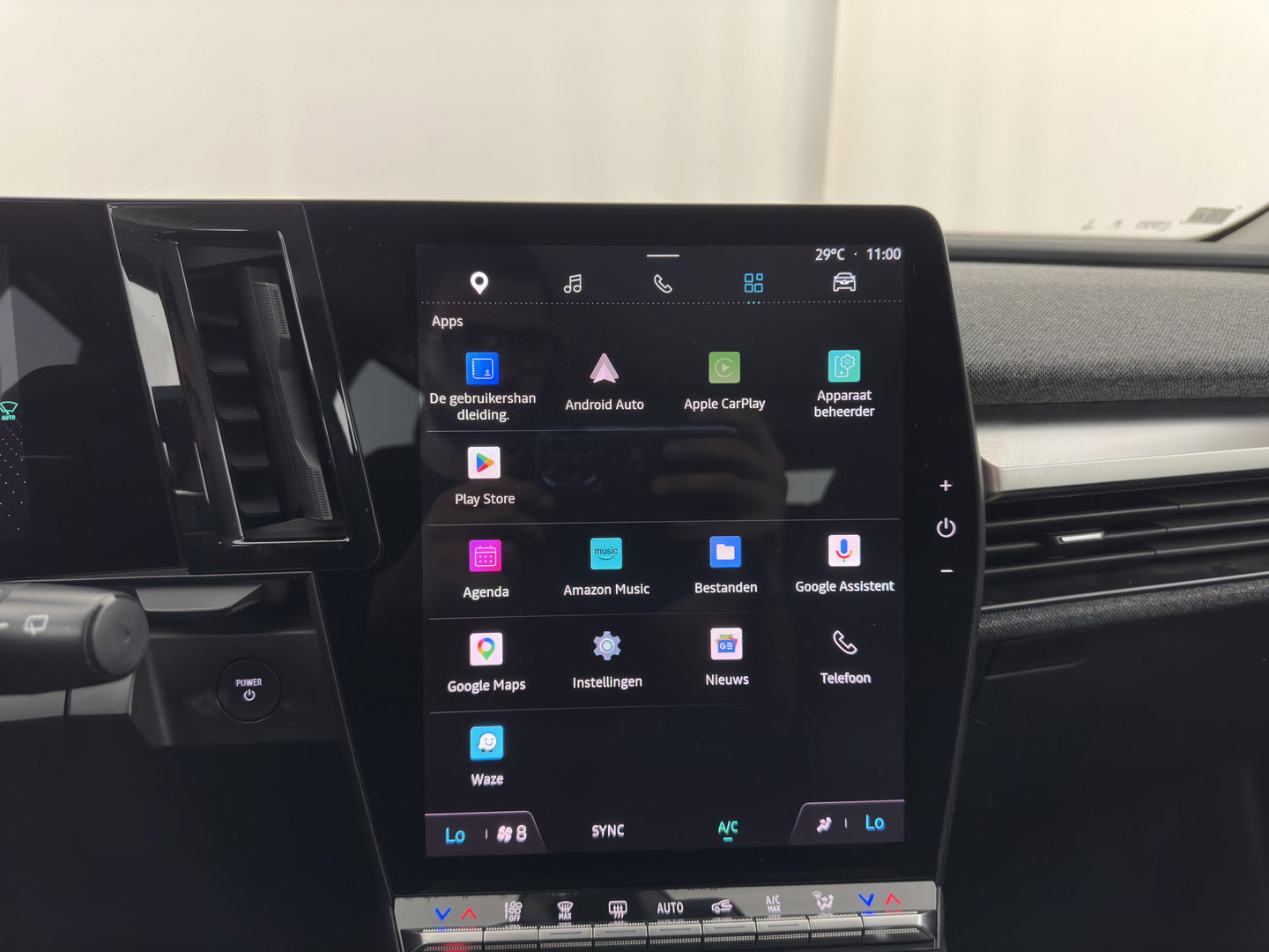 Renault Mégane E-Tech EV60 Optimum Charge Evolution [ 3-Fase ] (INCL-BTW) Aut. *FULL-LED | CAMERA | LANE-ASSIST | KEYLESS | NAVI-FULLMAP | CARPLAY | COMFORTSEATS | DIGI-COCKPIT | ECC | PDC | 18"ALU*