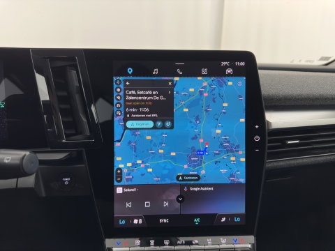 Renault Mégane E-Tech EV60 Optimum Charge Evolution [ 3-Fase ] (INCL-BTW) Aut. *FULL-LED | CAMERA | LANE-ASSIST | KEYLESS | NAVI-FULLMAP | CARPLAY | COMFORTSEATS | DIGI-COCKPIT | ECC | PDC | 18"ALU*