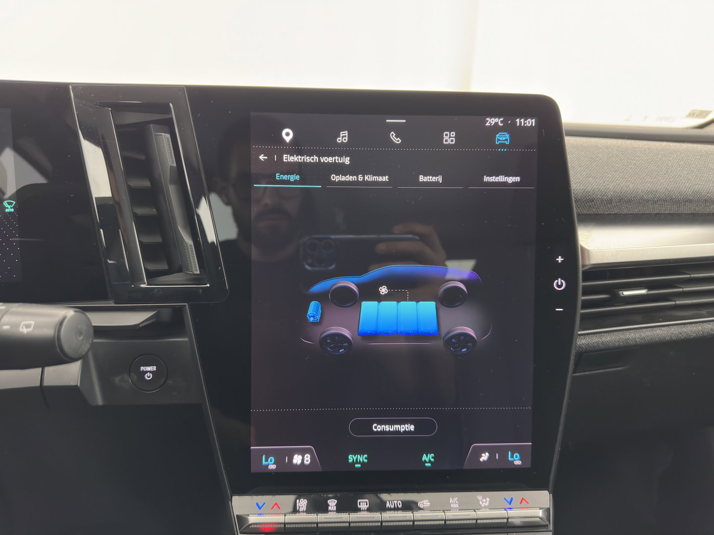 Renault Mégane E-Tech EV60 Optimum Charge Evolution [ 3-Fase ] (INCL-BTW) Aut. *FULL-LED | CAMERA | LANE-ASSIST | KEYLESS | NAVI-FULLMAP | CARPLAY | COMFORTSEATS | DIGI-COCKPIT | ECC | PDC | 18"ALU*