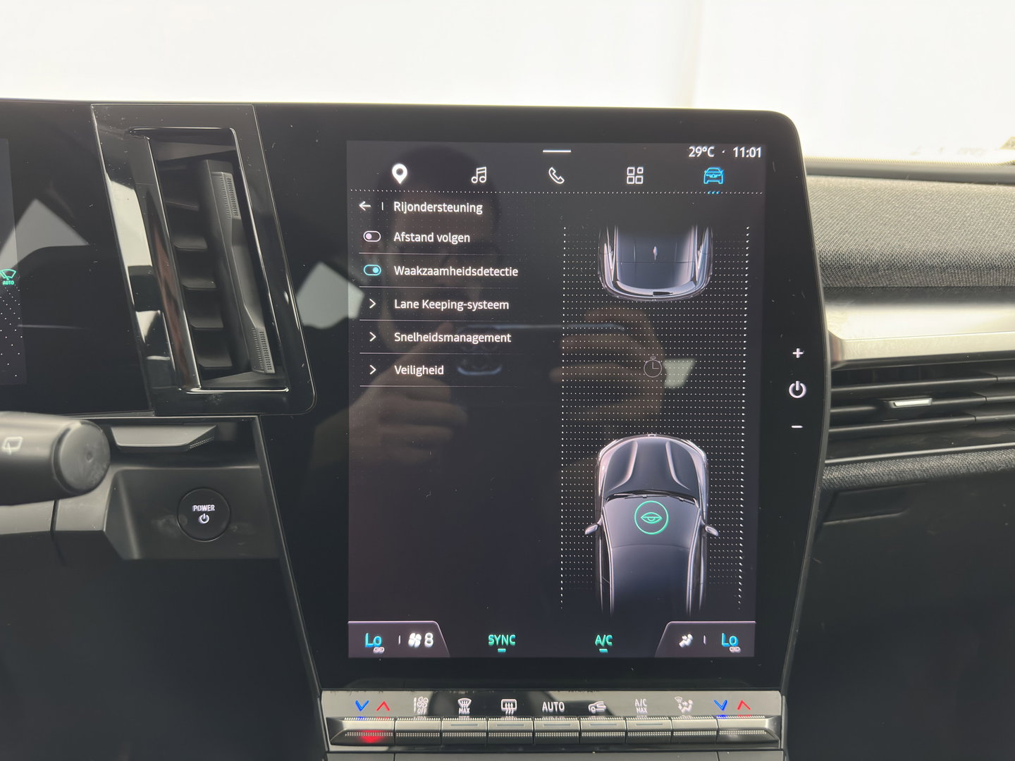 Renault Mégane E-Tech EV60 Optimum Charge Evolution [ 3-Fase ] (INCL-BTW) Aut. *FULL-LED | CAMERA | LANE-ASSIST | KEYLESS | NAVI-FULLMAP | CARPLAY | COMFORTSEATS | DIGI-COCKPIT | ECC | PDC | 18"ALU*