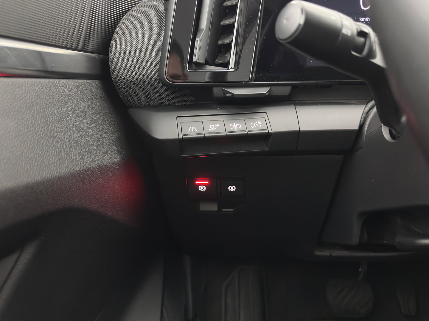Renault Mégane E-Tech EV60 Optimum Charge Evolution [ 3-Fase ] (INCL-BTW) Aut. *FULL-LED | CAMERA | LANE-ASSIST | KEYLESS | NAVI-FULLMAP | CARPLAY | COMFORTSEATS | DIGI-COCKPIT | ECC | PDC | 18"ALU*