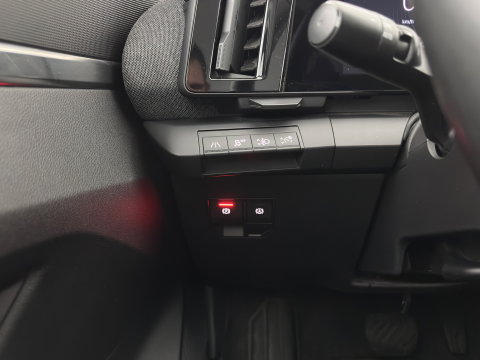 Renault Mégane E-Tech EV60 Optimum Charge Evolution [ 3-Fase ] (INCL-BTW) Aut. *FULL-LED | CAMERA | LANE-ASSIST | KEYLESS | NAVI-FULLMAP | CARPLAY | COMFORTSEATS | DIGI-COCKPIT | ECC | PDC | 18"ALU*