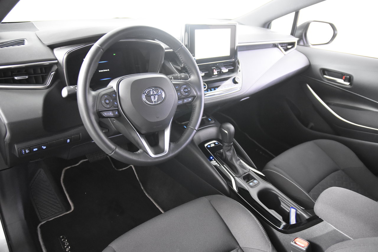 Toyota Corolla Touring Sports