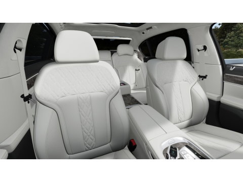 BMW 7 Serie 745Le 394PK X-drive Individual / SkyLounge / TV's / B&W / 360°