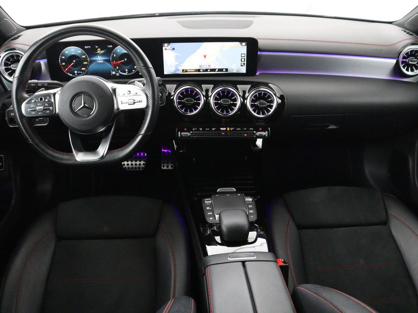 Mercedes-Benz CLA-Klasse Shooting Brake 180 Business Solution AMG
