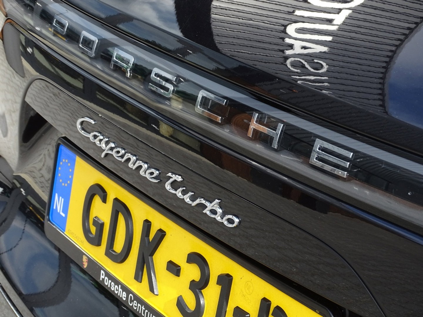 Porsche Cayenne 4.0 Turbo V8 549PK Sport Design / Carbon / PDLS+ / Keramische re