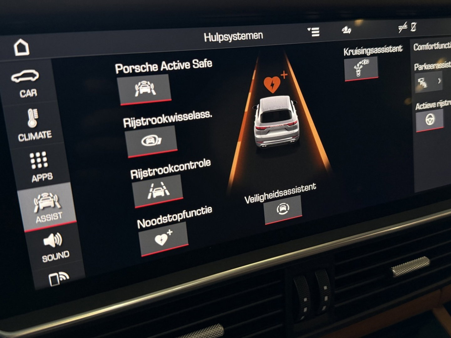 Porsche Cayenne 4.0 Turbo V8 549PK Sport Design / Carbon / PDLS+ / Keramische re