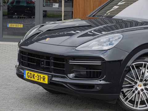 Porsche Cayenne 4.0 Turbo V8 549PK Sport Design / Carbon / PDLS+ / Keramische re