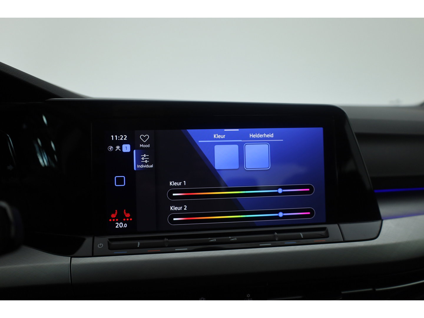 Volkswagen Golf 1.0 eTSI Life Business | Adapt. Cruise | Memory | Massage | Apple CarPlay & Android Auto | Stoel- Stuurverw. |