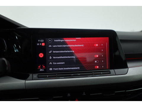 Volkswagen Golf 1.0 eTSI Life Business | Adapt. Cruise | Memory | Massage | Apple CarPlay & Android Auto | Stoel- Stuurverw. |