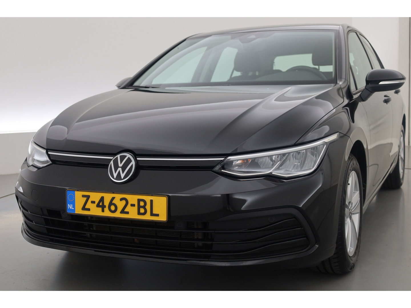 Volkswagen Golf 1.0 eTSI Life Business | Adapt. Cruise | Memory | Massage | Apple CarPlay & Android Auto | Stoel- Stuurverw. |