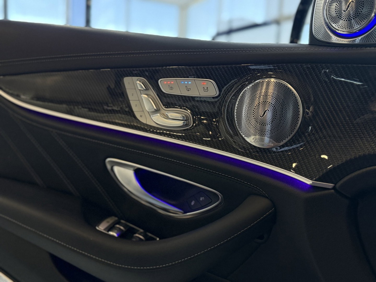 Mercedes-Benz E-Klasse 63S AMG 612PK V8 4-Matic / Burmester 4D / Carbon / AMG Ceramic b