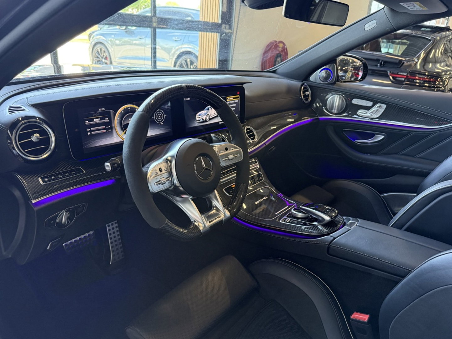 Mercedes-Benz E-Klasse 63S AMG 612PK V8 4-Matic / Burmester 4D / Carbon / AMG Ceramic b