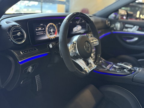 Mercedes-Benz E-Klasse 63S AMG 612PK V8 4-Matic / Burmester 4D / Carbon / AMG Ceramic b