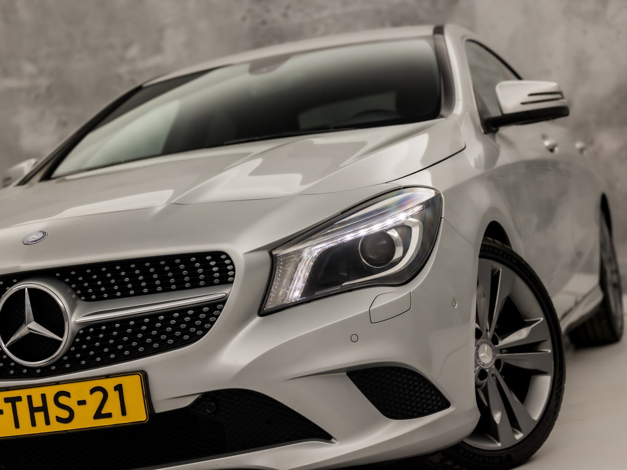 Mercedes-Benz CLA