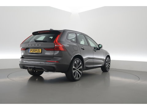 Volvo XC60 2.0 B4 R-Design | Prijs rijklaar | Pano | ACC | Trekhaak | Head-up | H&K audio | Sportstoelen |
