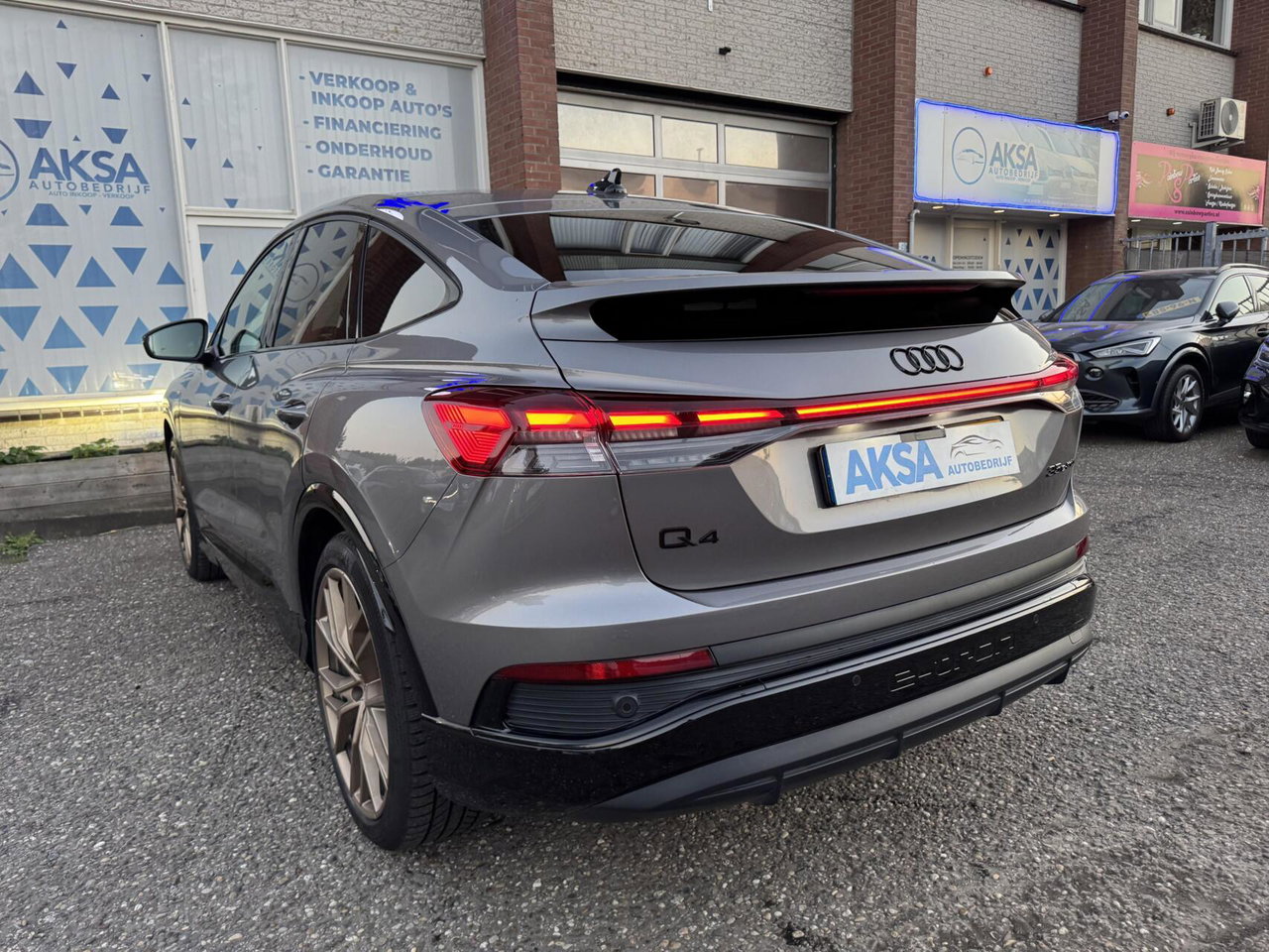 Audi Q4