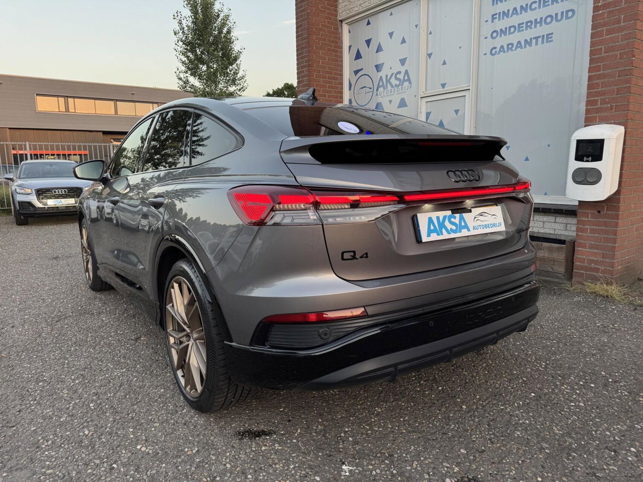 Audi Q4