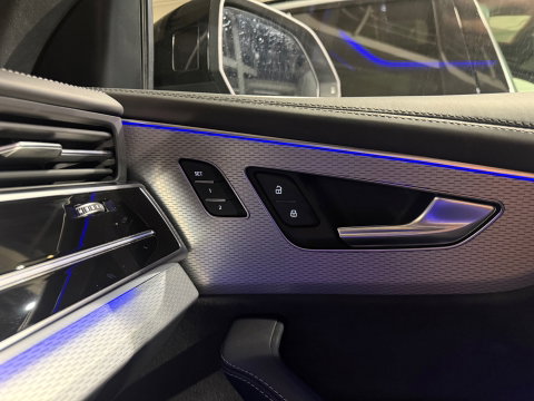 Audi Q8 60 TFSI e quattro S Line Comp Pano|RS Seat|HuD|Trekhaak