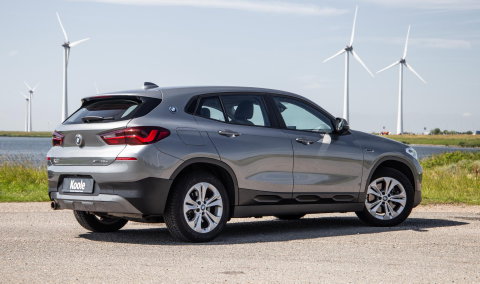 BMW X2 xDrive25e Executive CAMERA / LEDER / PLUG IN HYBRID / STOELVERWARMING / DEALER ONDERHOUDEN