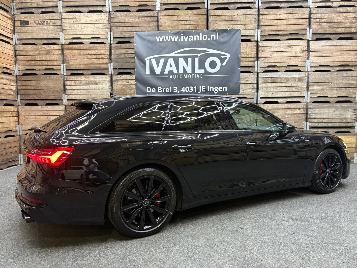 Audi A6 Avant 55 TFSI e quattro Pro Line S Competition Pano Trekhaak LED Matrix LM
