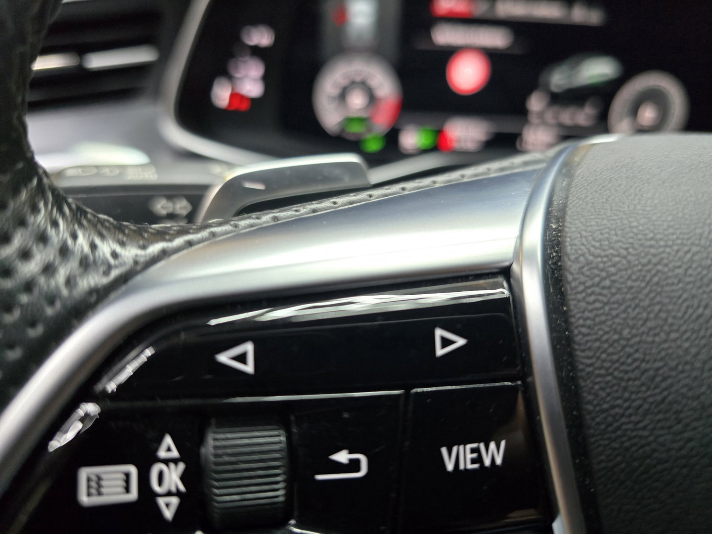 Audi A6 Avant 55 TFSI e quattro Pro Line S Competition Pano Trekhaak LED Matrix LM