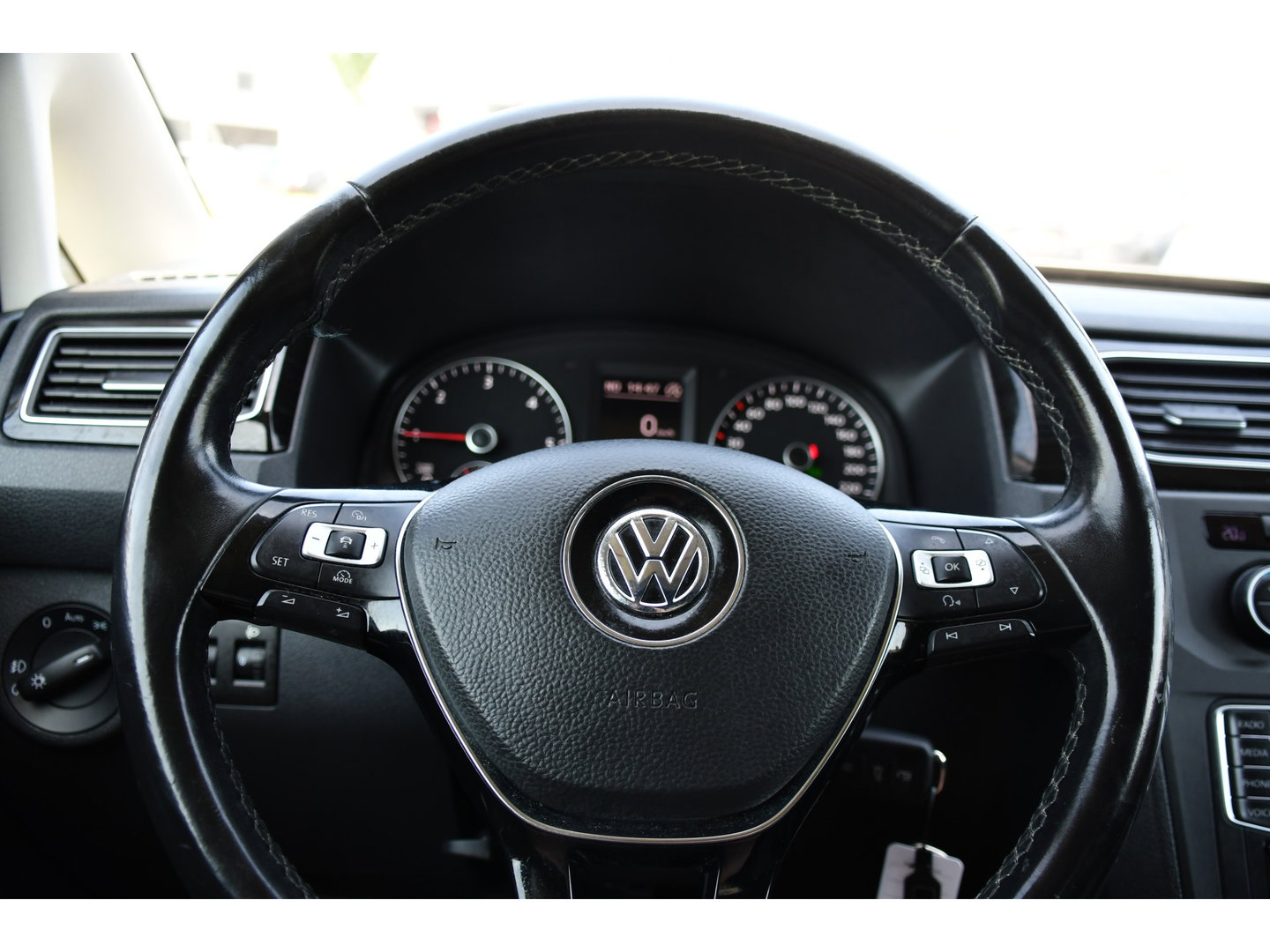 Volkswagen Caddy 2.0 TDI L1H1 Exclusive PB Edition Adaptieve Cruise, Carplay, LED, Clima, Stoelverwarming, Multimedia, Automaat, Sensoren, Uniek!