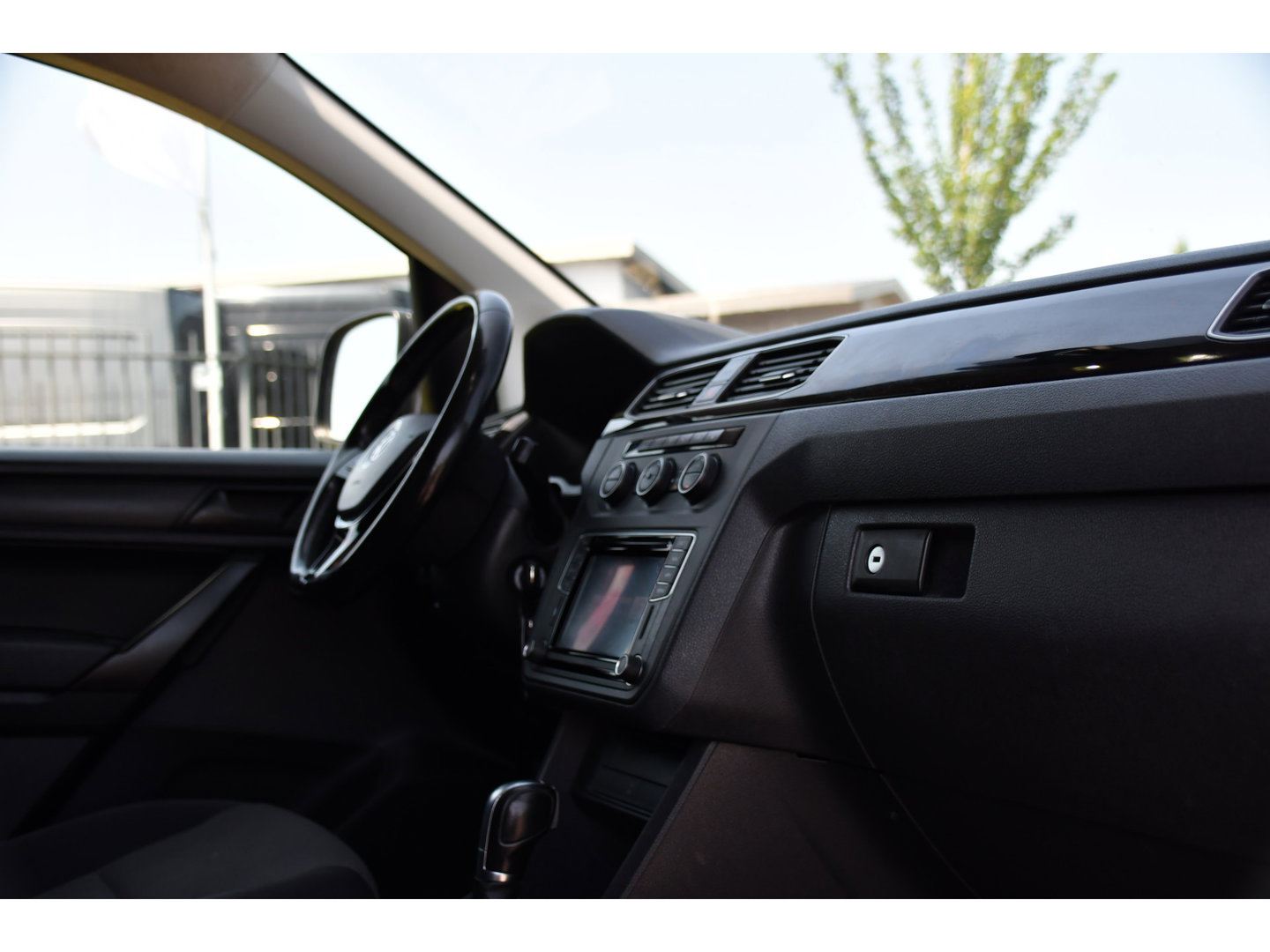 Volkswagen Caddy 2.0 TDI L1H1 Exclusive PB Edition Adaptieve Cruise, Carplay, LED, Clima, Stoelverwarming, Multimedia, Automaat, Sensoren, Uniek!