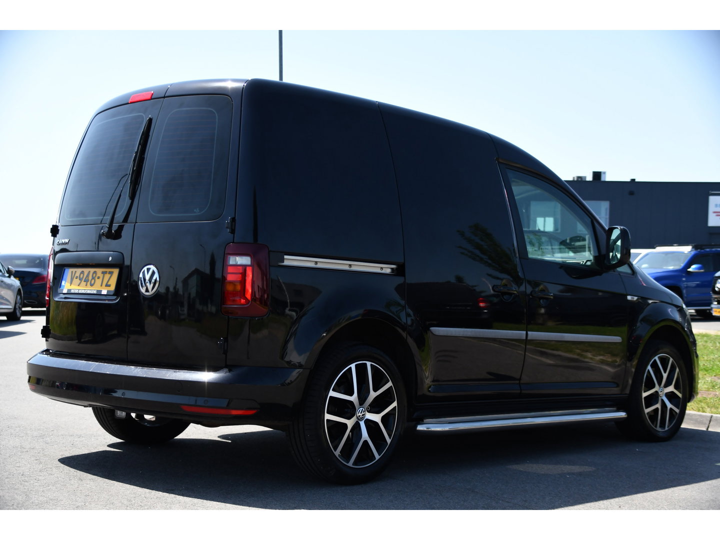 Volkswagen Caddy 2.0 TDI L1H1 Exclusive PB Edition Adaptieve Cruise, Carplay, LED, Clima, Stoelverwarming, Multimedia, Automaat, Sensoren, Uniek!