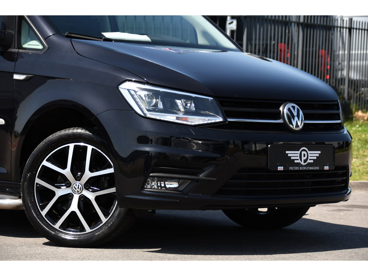 Volkswagen Caddy 2.0 TDI L1H1 Exclusive PB Edition Adaptieve Cruise, Carplay, LED, Clima, Stoelverwarming, Multimedia, Automaat, Sensoren, Uniek!