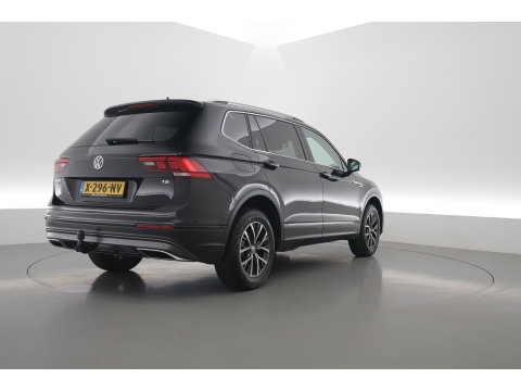 Volkswagen Tiguan Allspace 1.5 TSI Comfortline Business 7p. | Adapt. Cruise | Trekhaak | Stoelverw. | Dodehoek | All Season | Apple CarPlay | PDC V+A