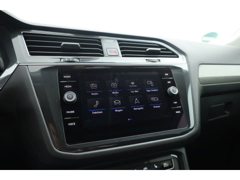Volkswagen Tiguan Allspace 1.5 TSI Comfortline Business 7p. | Adapt. Cruise | Trekhaak | Stoelverw. | Dodehoek | All Season | Apple CarPlay | PDC V+A
