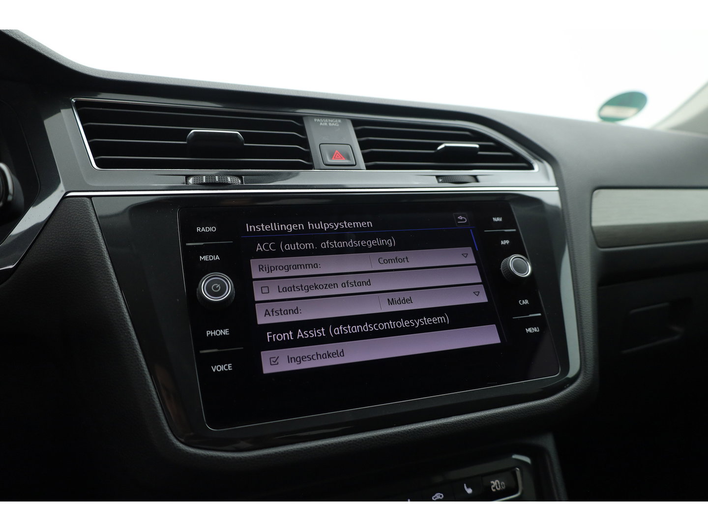 Volkswagen Tiguan Allspace 1.5 TSI Comfortline Business 7p. | Adapt. Cruise | Trekhaak | Stoelverw. | Dodehoek | All Season | Apple CarPlay | PDC V+A