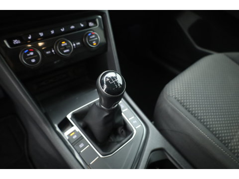 Volkswagen Tiguan Allspace 1.5 TSI Comfortline Business 7p. | Adapt. Cruise | Trekhaak | Stoelverw. | Dodehoek | All Season | Apple CarPlay | PDC V+A