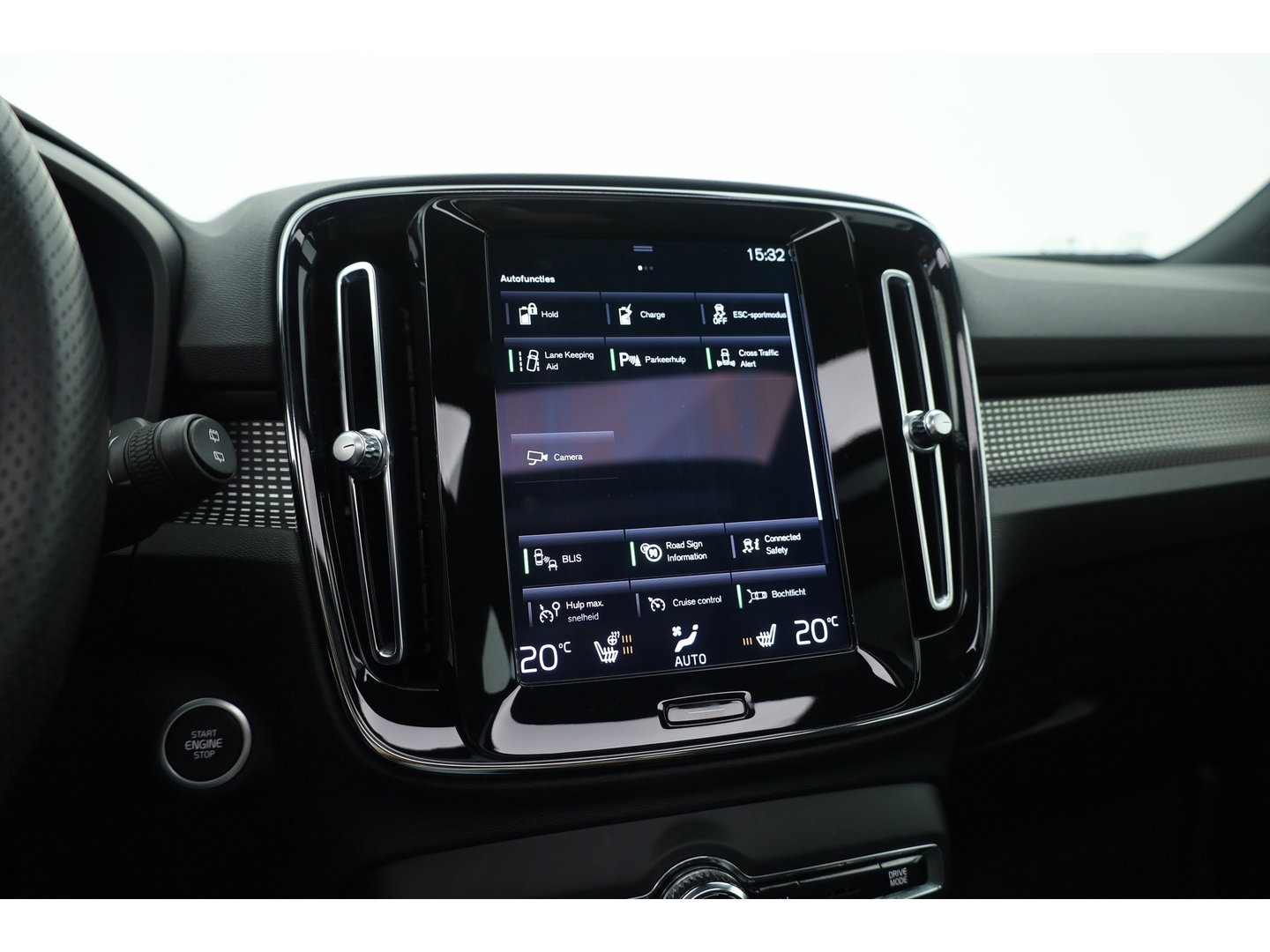 Volvo XC40 1.5 T5 Recharge R-Design | SOH 88.2% | Pano | Trekhaak | Memory | Leder | 360cam | Adapt. Cruise | Stoel-Stuurverw.