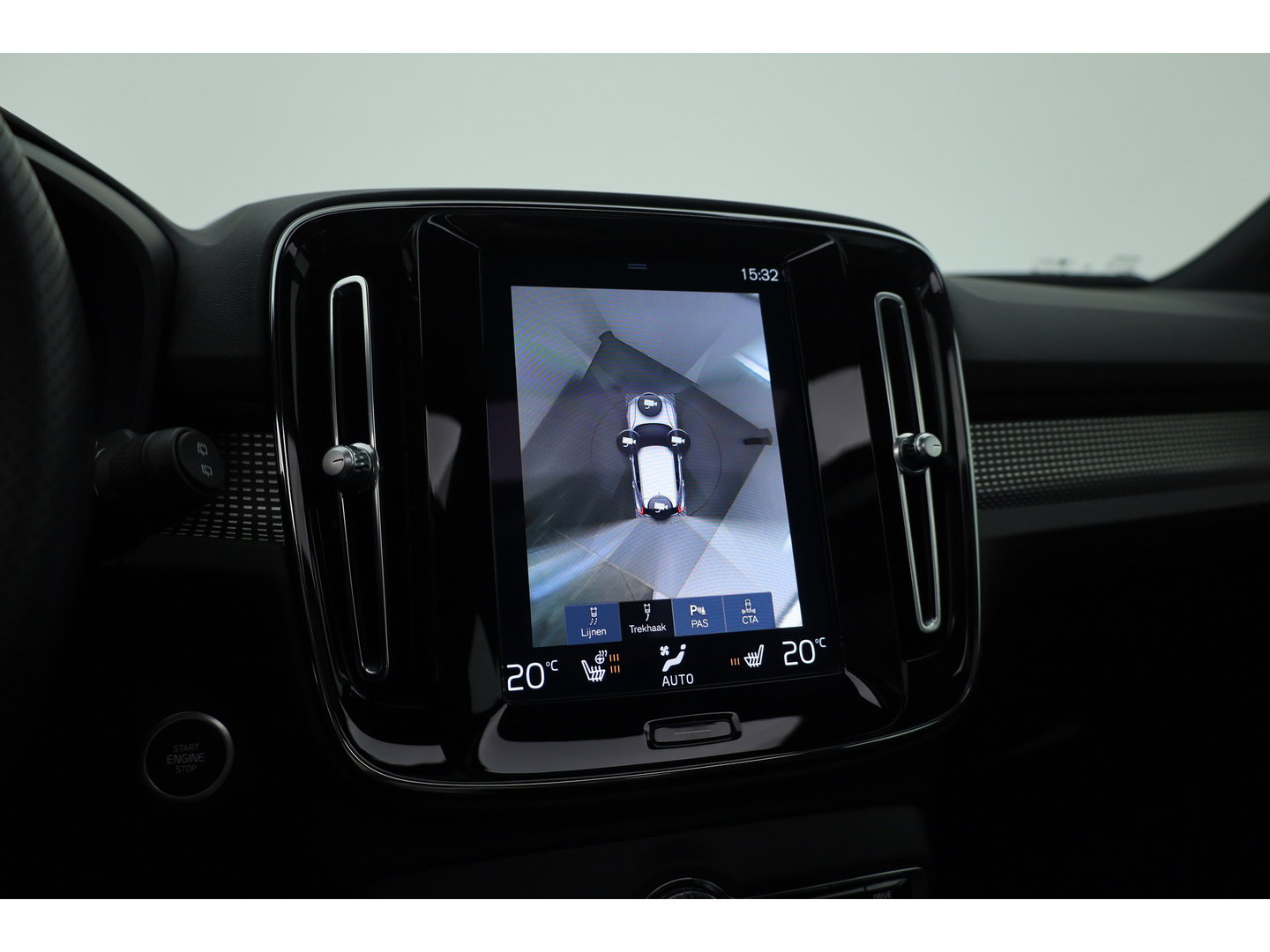 Volvo XC40 1.5 T5 Recharge R-Design | SOH 88.2% | Pano | Trekhaak | Memory | Leder | 360cam | Adapt. Cruise | Stoel-Stuurverw.