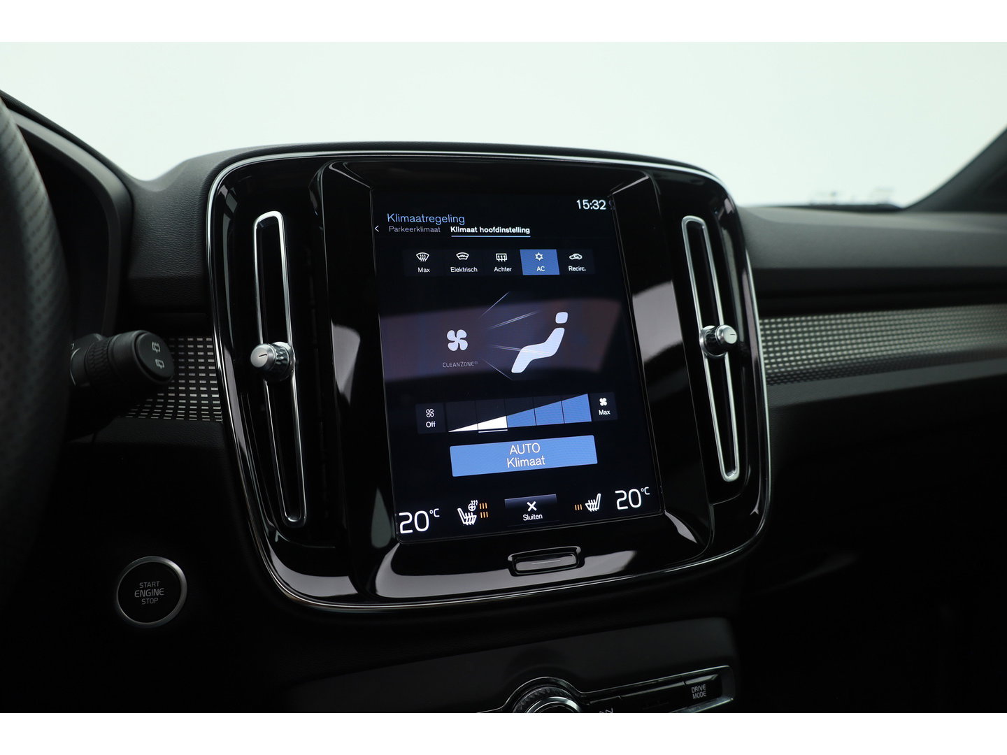 Volvo XC40 1.5 T5 Recharge R-Design | SOH 88.2% | Pano | Trekhaak | Memory | Leder | 360cam | Adapt. Cruise | Stoel-Stuurverw.