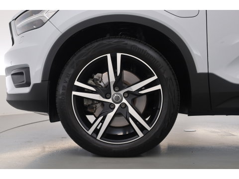 Volvo XC40 1.5 T5 Recharge R-Design | SOH 88.2% | Pano | Trekhaak | Memory | Leder | 360cam | Adapt. Cruise | Stoel-Stuurverw.