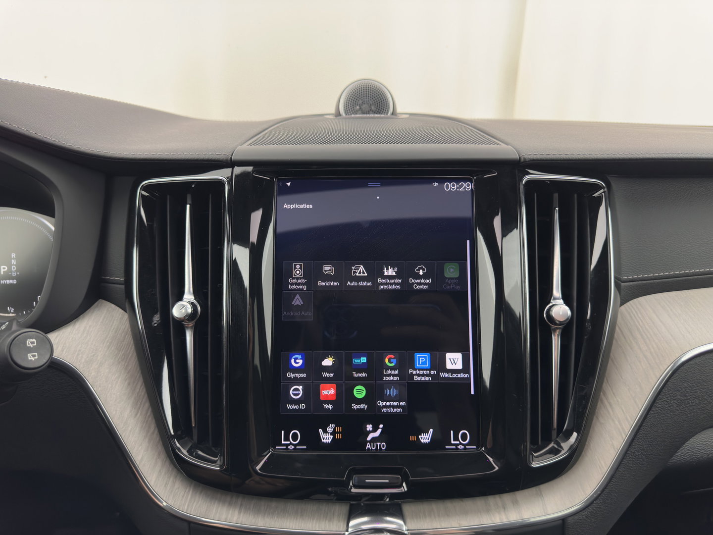 Volvo XC60 2.0 T8 Twin Engine Inscription AWD (Plug-In) *PANO | LEATHER | FULL-LED | BOWERS&WILKINS | MEMORY-PACK | BLINDSPOT | DIGI-COCKPIT | HEATED-COMFORTSEATS | TOPVIEW | NAVI-FULLMAP | ECC | PDC | HEAD-UP |  TOWBAR | 20''ALU *
