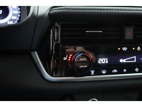 Nissan QASHQAI 1.3 MHEV Xtronic N-Connecta | HUD | 360cam | Cold Pack | Adapt. Cruise | NAV + Carplay | Dodehoek. |