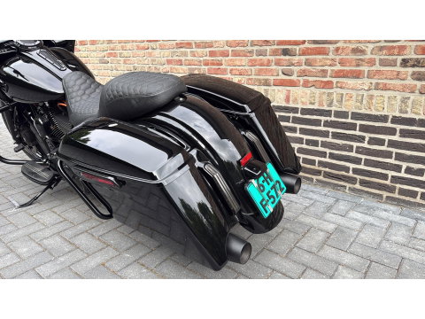 Harley Davidson 103 FLTRXS Road Glide Special Blackout CVO Ape Hanger Roadglide