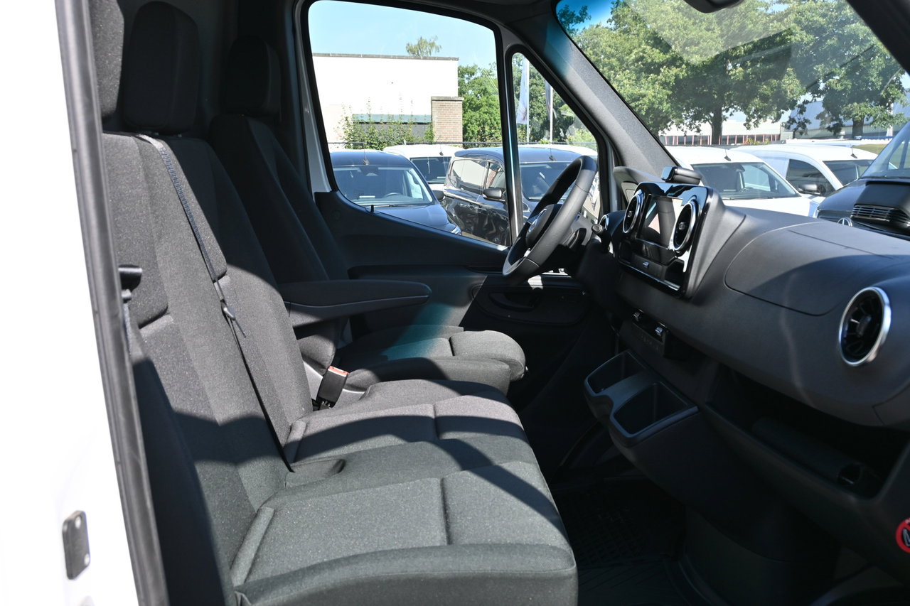 Mercedes-Benz eSprinter