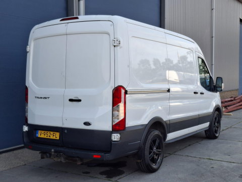 Ford Transit 330 2.0 TDCI L2H2 Trend AIRCO / CRUISE CONTROLE / NAVI / TREKHAAK /  EURO 6