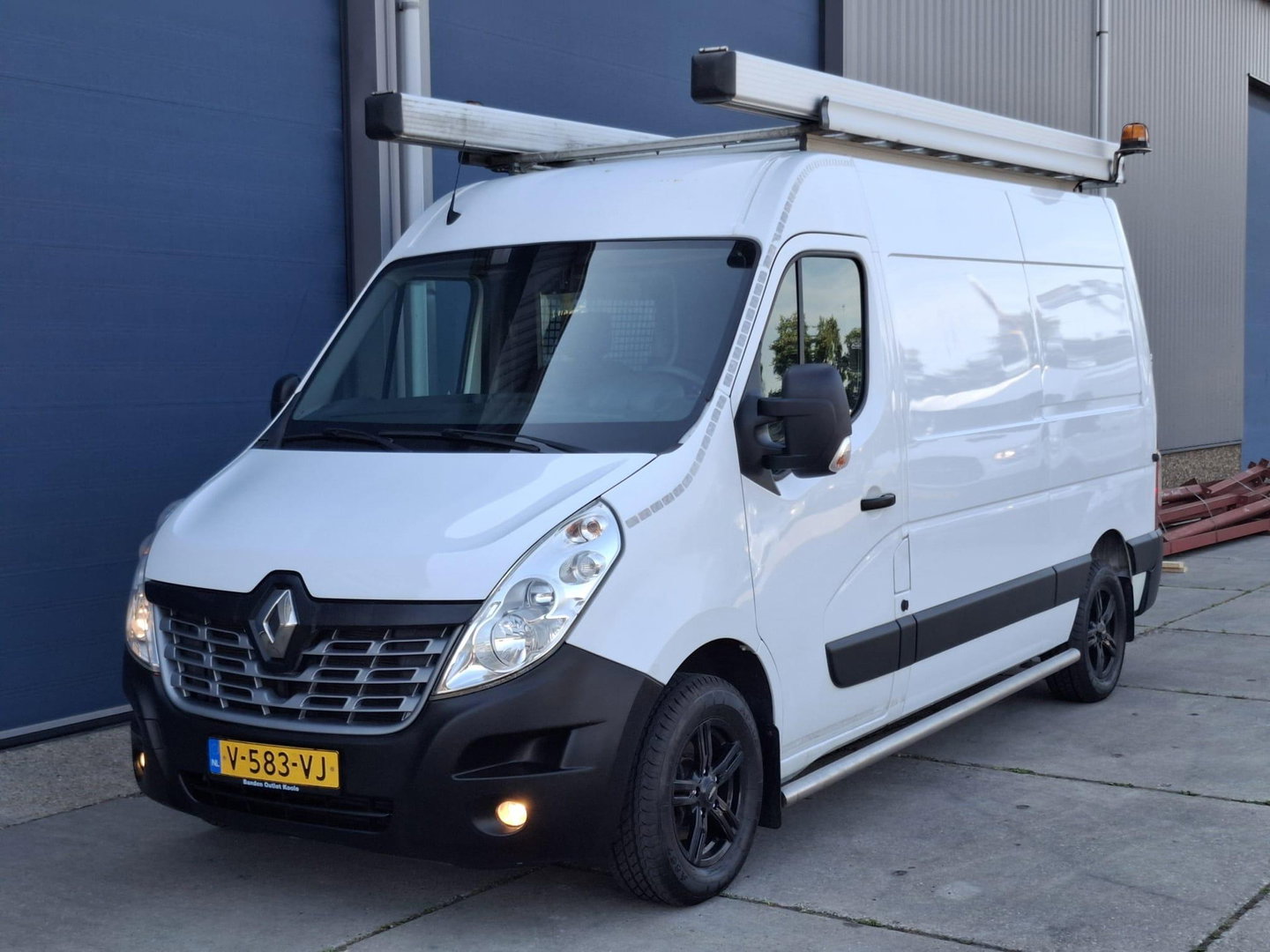 Renault Master T35 2.3 dCi L2H2 AIRCO / CRUISE CONTROLE / IMPERIAL / TREKHAAK / EURO 6
