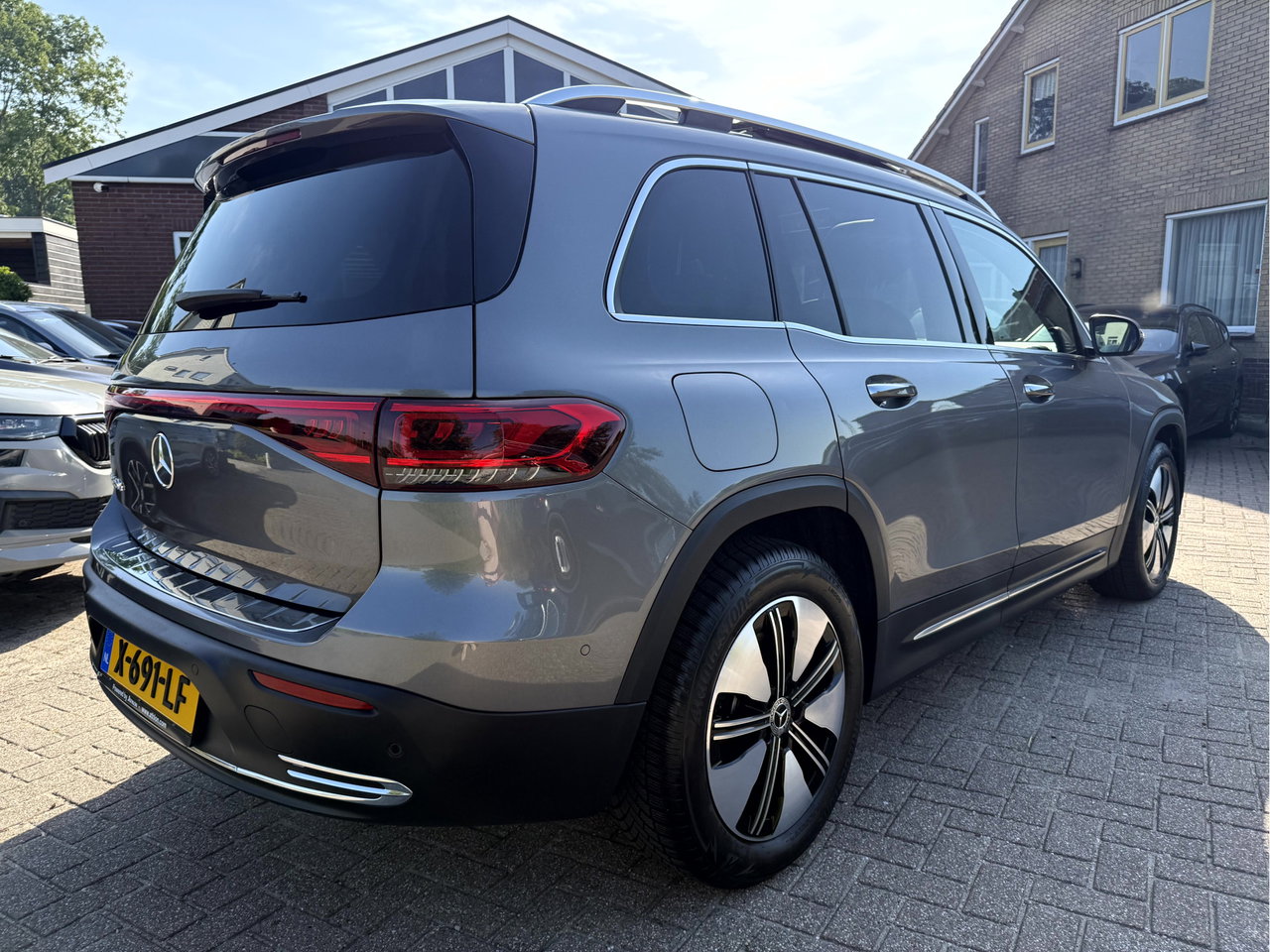 Mercedes-Benz EQB