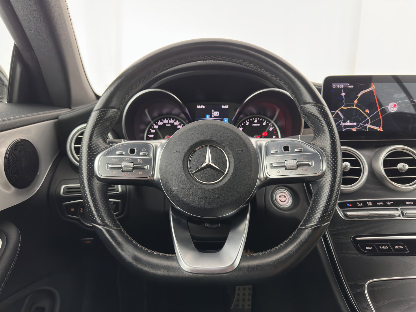 Mercedes-Benz C-Klasse Cabrio 200 AMG Line (INCL-BTW) Aut. *LEATHER-MICROFIBRE | FULL-LED | HEATED-SPORTSEATS | KEYLESS | AIRSCARF | NAVI-FULLMAP | DAB | CAMERA | AMBIENTLIGHT | AIRCAP | ECC | PDC | CRUISE | DRAFT-STOP | 18''ALU