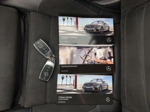 Mercedes-Benz C-Klasse Cabrio 200 AMG Line (INCL-BTW) Aut. *LEATHER-MICROFIBRE | FULL-LED | HEATED-SPORTSEATS | KEYLESS | AIRSCARF | NAVI-FULLMAP | DAB | CAMERA | AMBIENTLIGHT | AIRCAP | ECC | PDC | CRUISE | DRAFT-STOP | 18''ALU