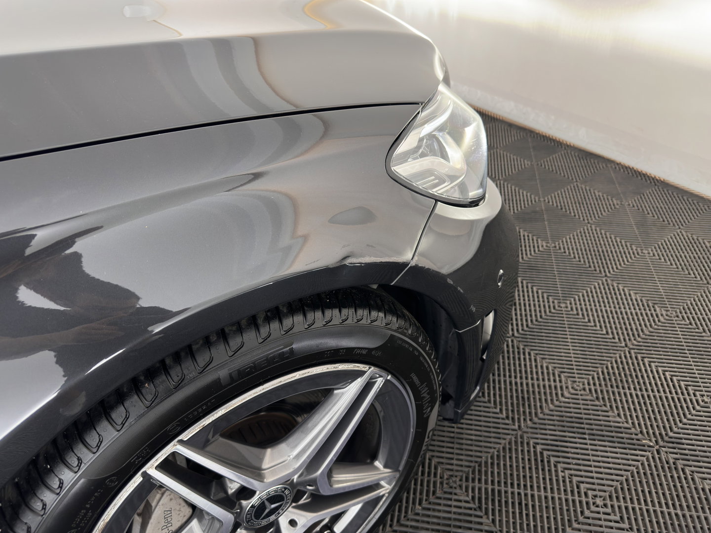 Mercedes-Benz C-Klasse Cabrio 200 AMG Line (INCL-BTW) Aut. *LEATHER-MICROFIBRE | FULL-LED | HEATED-SPORTSEATS | KEYLESS | AIRSCARF | NAVI-FULLMAP | DAB | CAMERA | AMBIENTLIGHT | AIRCAP | ECC | PDC | CRUISE | DRAFT-STOP | 18''ALU
