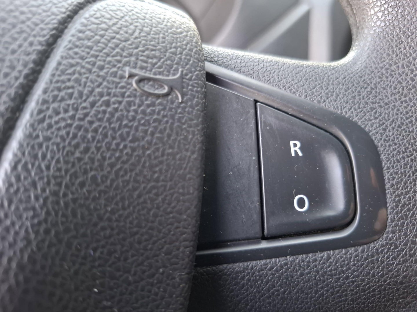 Renault Master T35 2.3 dCi L2H2 AIRCO / CRUISE CONTROLE / IMPERIAL / TREKHAAK / EURO 6