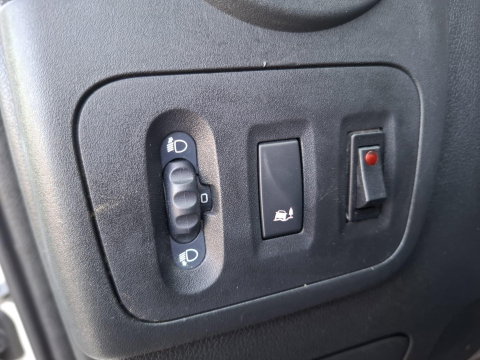 Renault Master T35 2.3 dCi L2H2 AIRCO / CRUISE CONTROLE / IMPERIAL / TREKHAAK / EURO 6